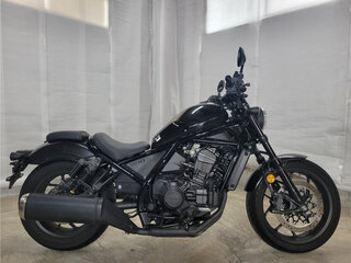 2022 Honda CMX 1100 Rebel, чёрный, 1200000 рублей, вид 2