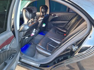 2005 Mercedes-Benz E-Класс 220 Sequentronic III (W211, S211), чёрный, 800000 рублей, вид 4