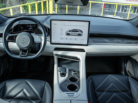 2023 Zeekr 001 100 kWh (CCS2) I, синий, 5239999 рублей - вид 9