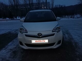 2011 Toyota Ractis II, белый, 1125000 рублей, вид 1