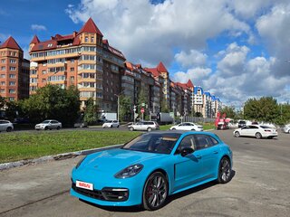 2021 Porsche Panamera 4S Sport Turismo II Рестайлинг, красный, 12690000 рублей, вид 1