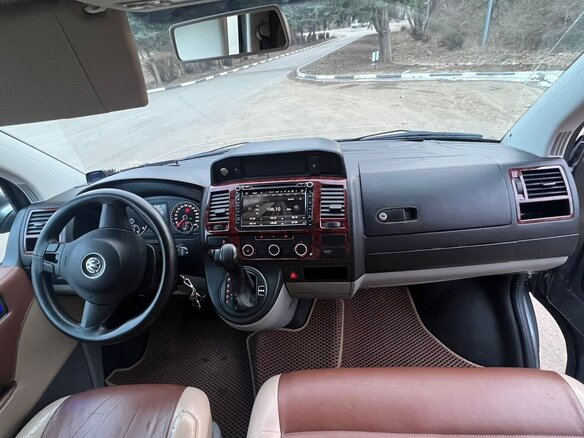 2011 Volkswagen Transporter Long T5 Рестайлинг, серый, 3000000 рублей - вид 14