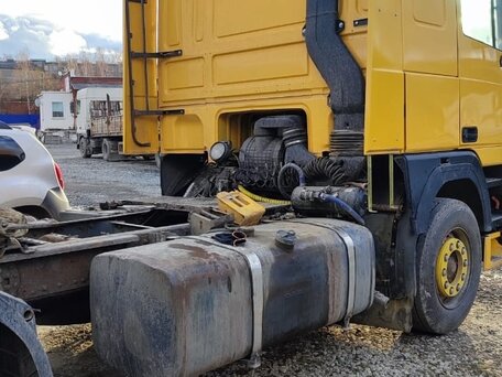 1996 DAF 95, жёлтый, 1550000 рублей, вид 4