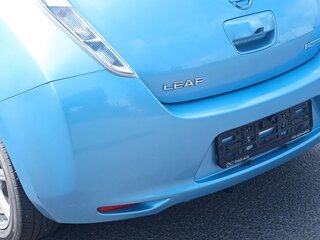 2015 Nissan Leaf 30kWh I (ZE0/AZE0), голубой, 1250000 рублей, вид 2