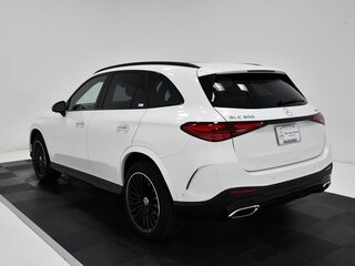 2025 Mercedes-Benz GLC 300 II (X254), белый, 7386718 рублей, вид 3