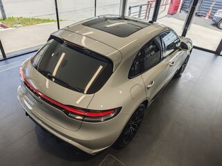 2026 Porsche Macan I Рестайлинг 2, серый, 13740000 рублей, вид 3