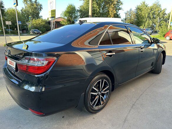 2016 Toyota Camry VII (XV50) Рестайлинг, синий, 2360000 рублей - вид 3