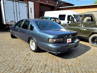 1996 Chevrolet Impala VII, синий, 2999995 рублей, вид 2