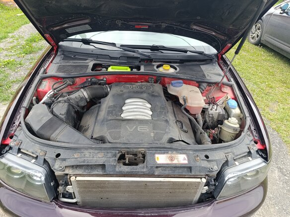 1997 Audi A4 I (B5), пурпурный, 480000 рублей - вид 9