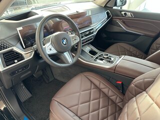 2024 BMW X5 Long 30Li IV (G05/G18) Рестайлинг, чёрный, 10990000 рублей, вид 4