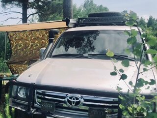 1998 Toyota Land Cruiser 105 100 Series, серебристый, 3550000 рублей, вид 1