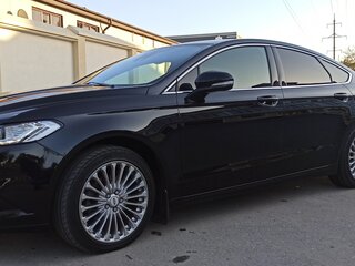 2015 Ford Mondeo V, чёрный, 1450000 рублей, вид 3