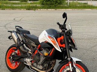 2020 KTM 890 Duke R, белый, 980000 рублей, вид 5