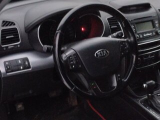 2013 Kia Sorento II Рестайлинг, чёрный, 1570000 рублей, вид 3