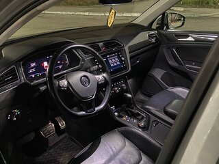 2020 Volkswagen Tiguan II, серый, 2650000 рублей, вид 5
