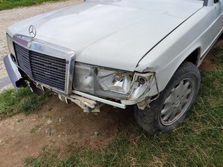 1989 Mercedes-Benz 190 (W201), белый, 111000 рублей, вид 2