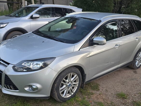 2014 Ford Focus III, серебристый, 800000 рублей