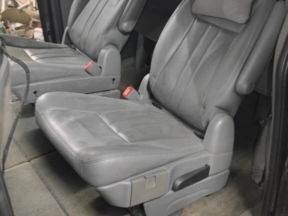 2003 Dodge Caravan IV, чёрный, 850000 рублей - вид 6