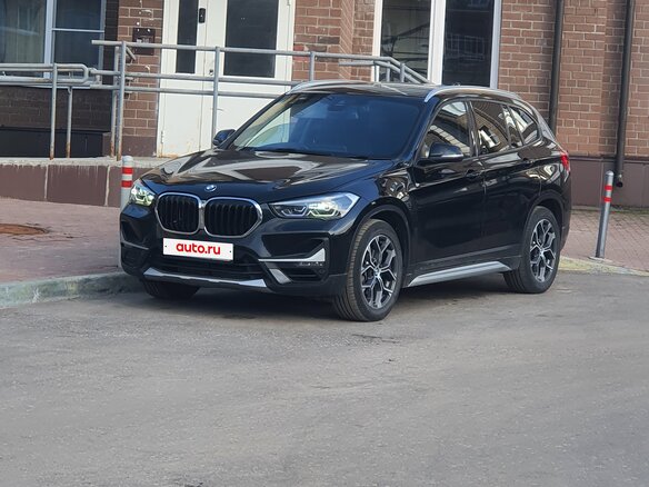 2019 BMW X1 18i sDrive II (F48) Рестайлинг, чёрный, 1950000 рублей