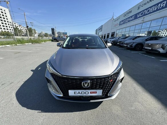 2024 Changan Eado Plus I, серый, 2589900 рублей - вид 2