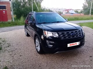 2017 Ford Explorer V Рестайлинг, чёрный, 2646999 рублей, вид 1