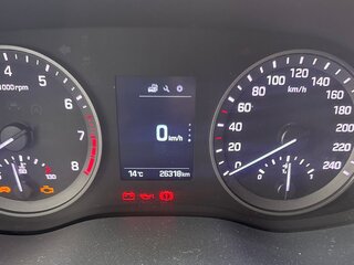 2018 Hyundai Tucson III, серебристый, 2550000 рублей, вид 3