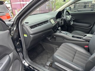 2016 Honda Vezel I, чёрный, 1800000 рублей, вид 4