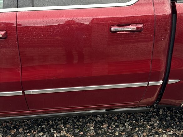 2020 Ram 1500 Crew Cab V, красный, 3500000 рублей - вид 4