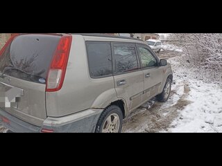 2002 Nissan X-Trail I, белый, 550000 рублей, вид 4
