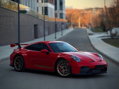 2025 Porsche 911 GT3 992 Рестайлинг, красный, 31450000 рублей, вид 1