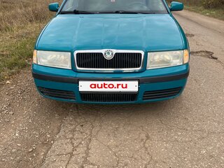 2001 Skoda Octavia I (A4) Рестайлинг, зелёный, 300000 рублей, вид 2