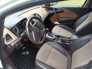 2014 Opel Astra J Рестайлинг, белый, 950000 рублей, вид 4
