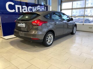 2018 Ford Focus III Рестайлинг, коричневый, 1500000 рублей, вид 4