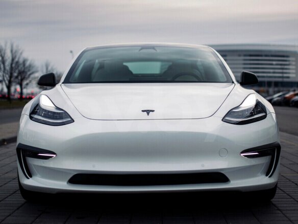 2019 Tesla Model 3 Performance I, белый, 2900000 рублей - вид 1