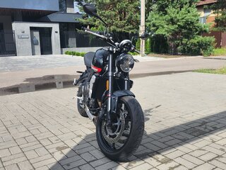 2021 Triumph Trident 660, чёрный, 790000 рублей, вид 5