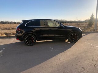2011 Porsche Cayenne Turbo II (958), чёрный, 2700000 рублей, вид 2