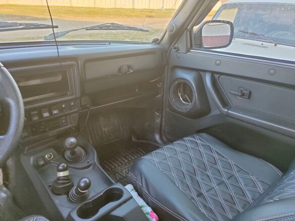 2014 Lada (ВАЗ) 2121 (4x4) I Рестайлинг, белый, 440000 рублей - вид 6
