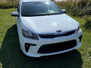 2018 Kia Rio IV, белый, 1250000 рублей, вид 2
