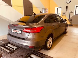 2018 Ford Focus III Рестайлинг, серый, 1340000 рублей, вид 3