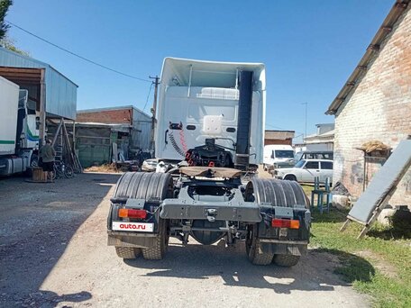1987 Volvo F-Series, белый, 850000 рублей, вид 5