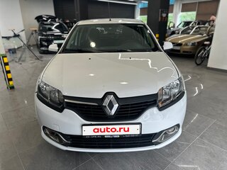 2017 Renault Logan II, белый, 420000 рублей, вид 2