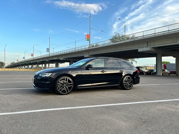 2018 Audi A4 V (B9), чёрный, 1730000 рублей - вид 4