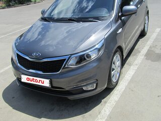2017 Kia Rio III Рестайлинг, серый, 1050000 рублей, вид 1