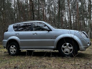 2008 SsangYong Rexton II, серебристый, 1100000 рублей, вид 3