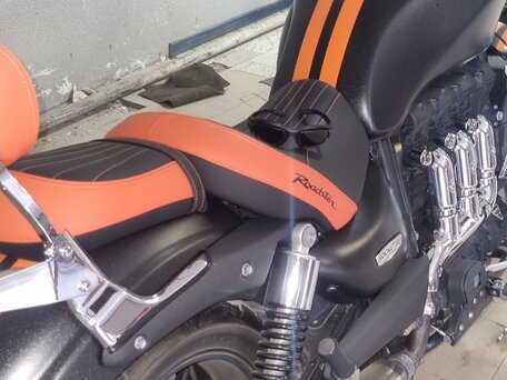 2012 Triumph Rocket 3, чёрный, 950000 рублей, вид 5