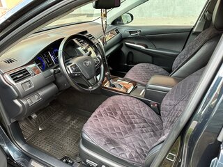 2016 Toyota Camry VII (XV50) Рестайлинг, синий, 2360000 рублей, вид 5