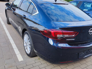 2020 Opel Insignia II, синий, 1730000 рублей, вид 4