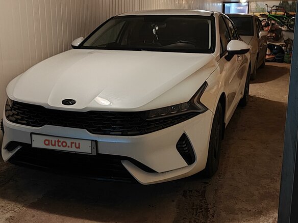 2020 Kia K5 III, белый, 3800000 рублей - вид 7