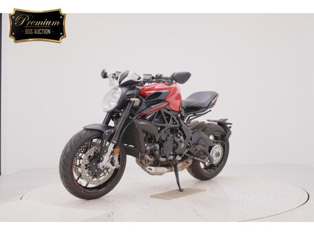 2021 MV Agusta Dragster 800, красный, 1000000 рублей, вид 4