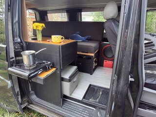 2006 Volkswagen Transporter T5, чёрный, 800000 рублей, вид 2